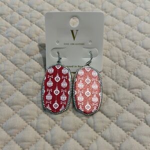 Red and White Vintage Dangle Earrings